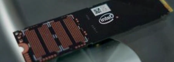 Intel 760p 2tb pcie ssd front of drive